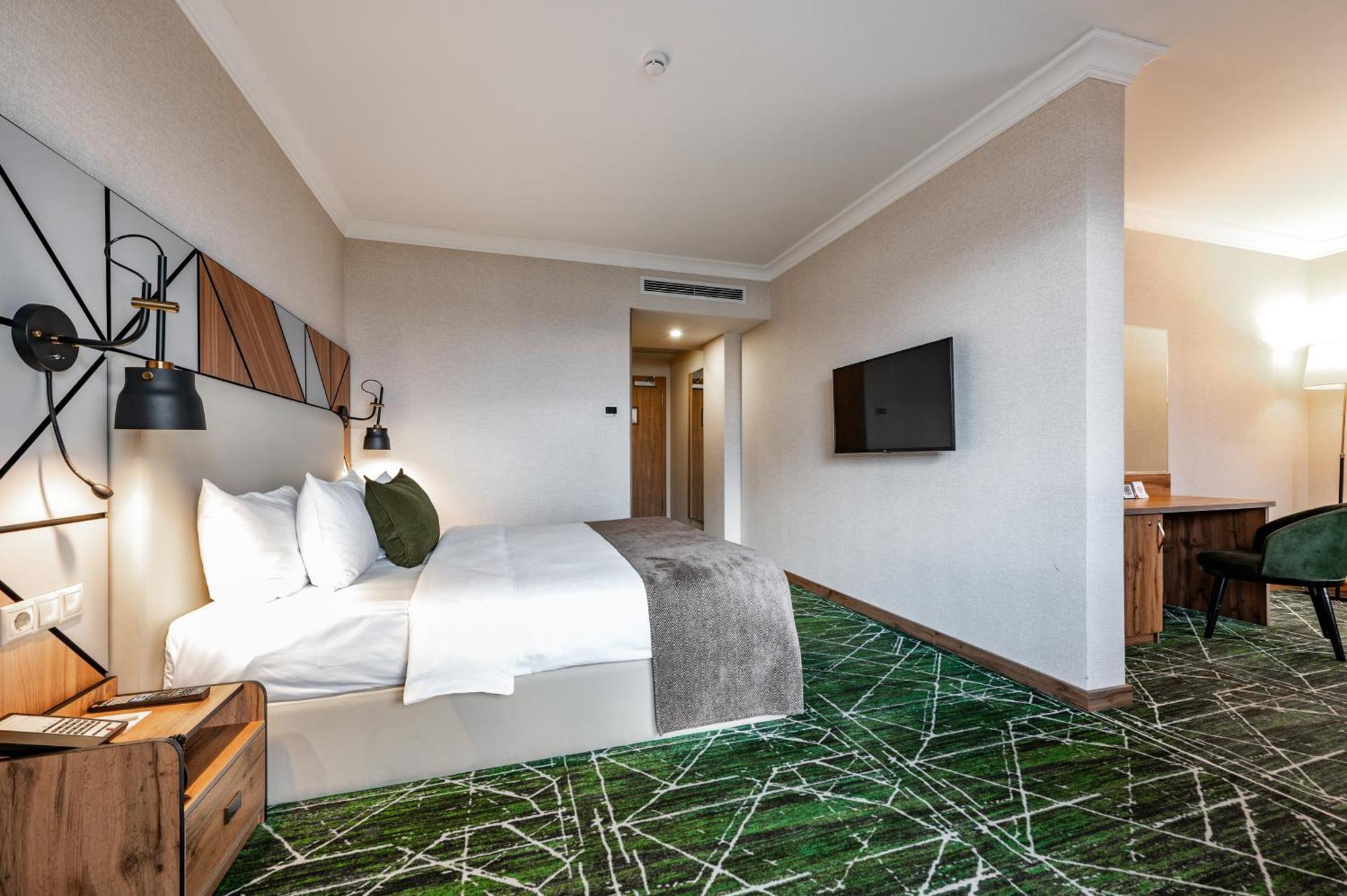 Wyndham Garden Burabay Hotel Eksteriør billede