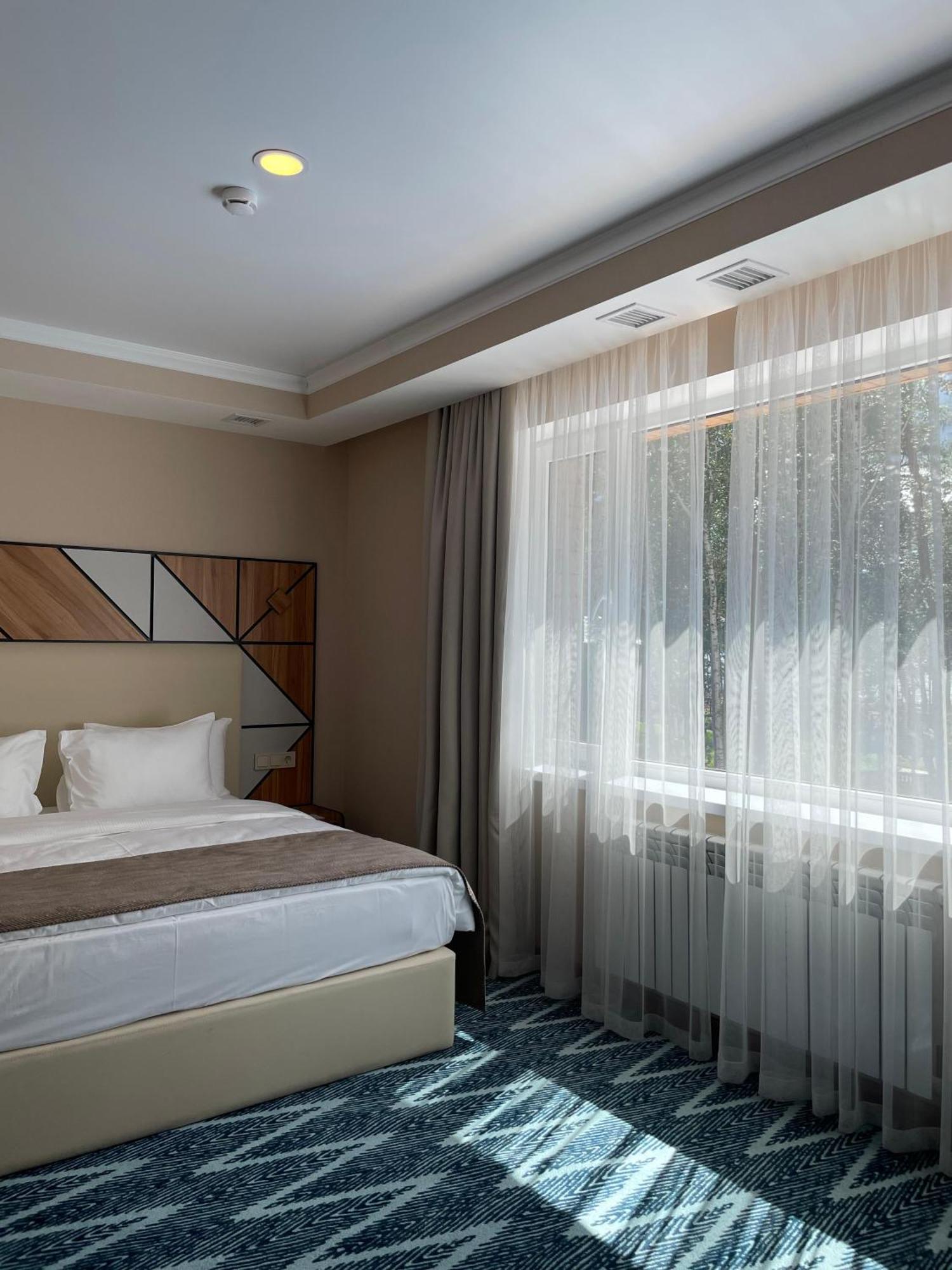 Wyndham Garden Burabay Hotel Værelse billede